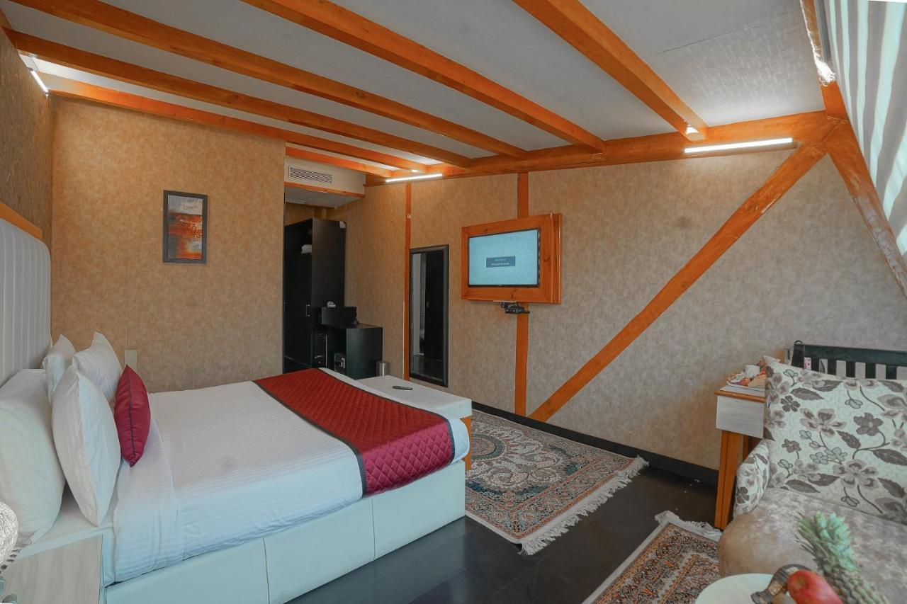 Hotel Rose Petal Srinagar Exterior foto